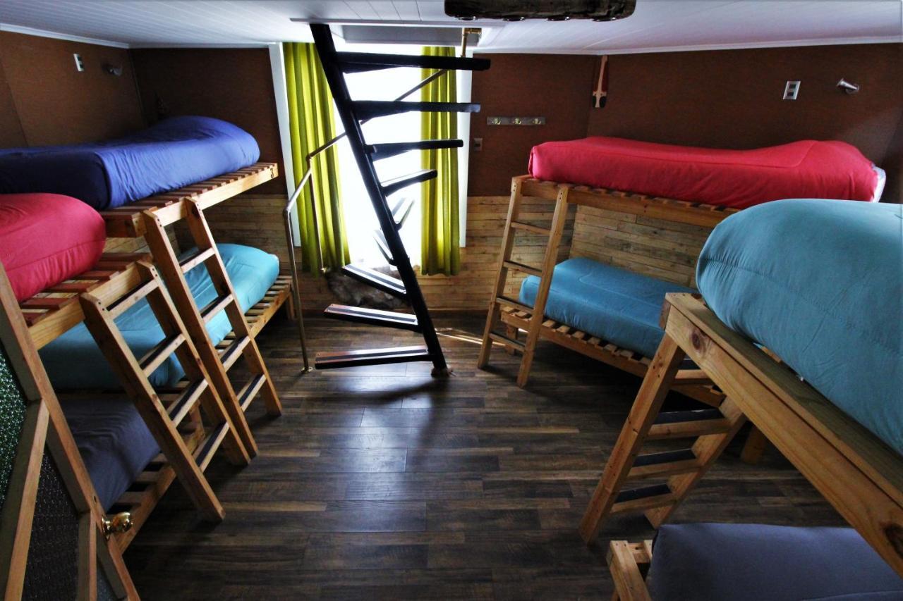 Corner Hostel Puerto Natales Extérieur photo